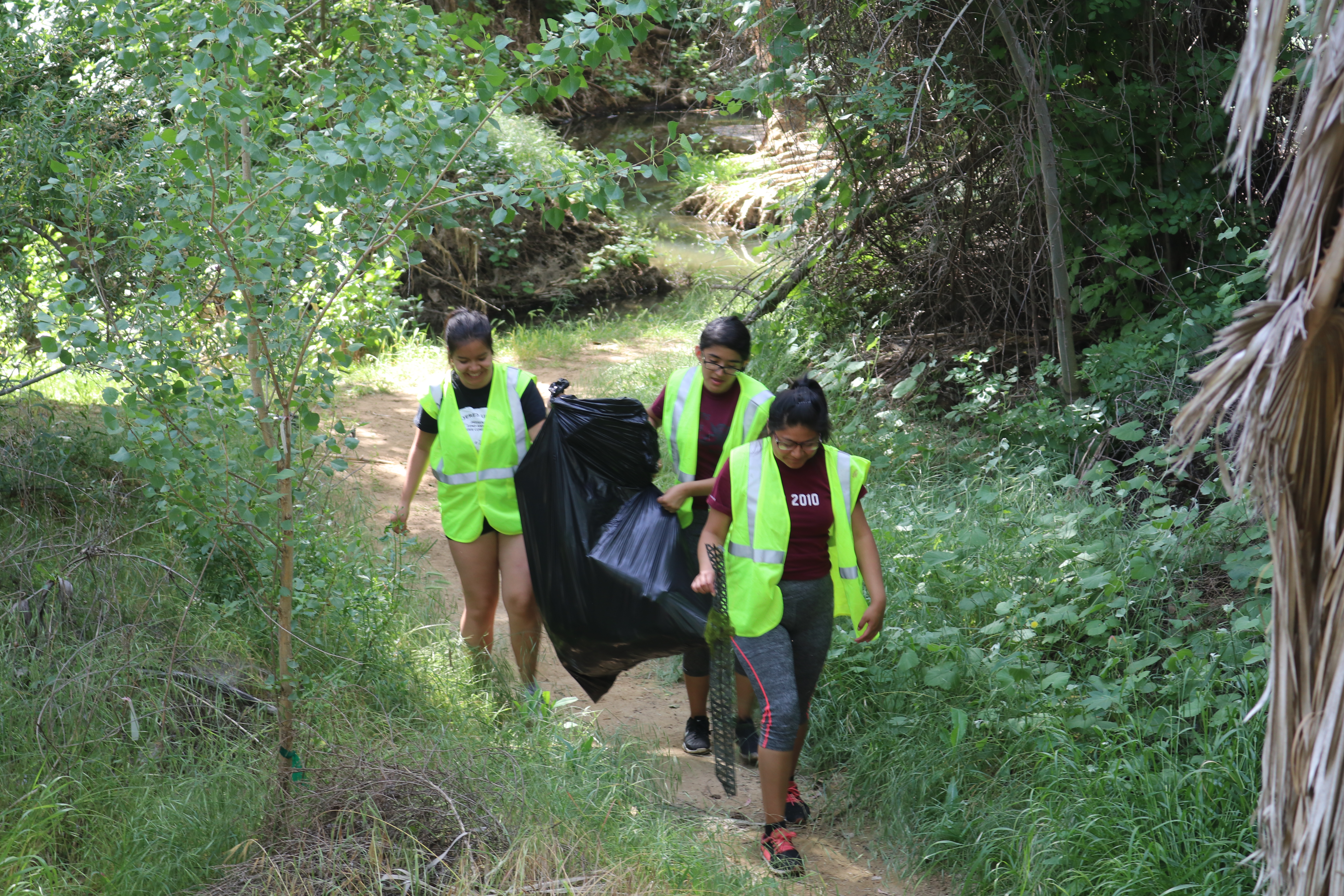 Louis Robidoux Trail Clean Up Earth Day 
